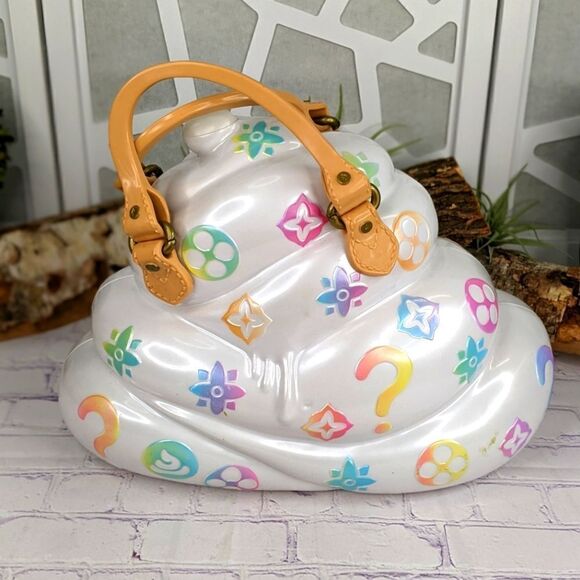 MGA Entertainment Poopsie Pooey Puitton Slime Surprise Slime Kit - Picture 2 of 6